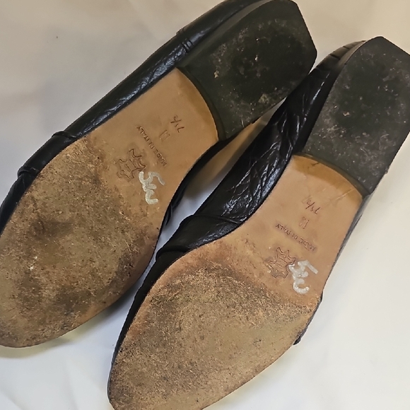 Talbots Black Loafers with Gold Accent - Picture 6 of 8